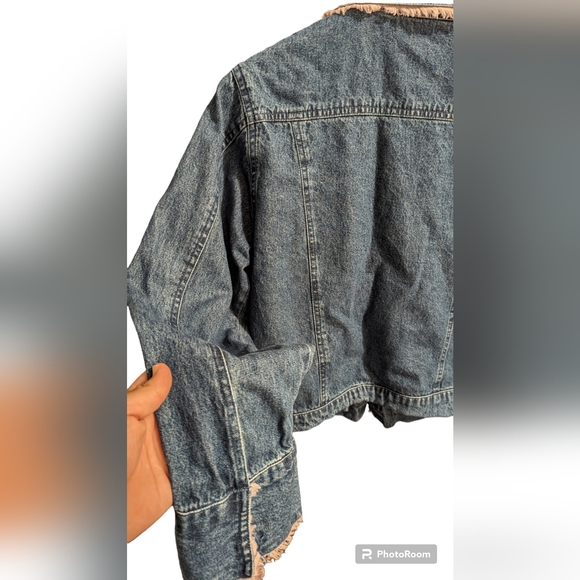 Life Style Women's Jean Jacket - Picture 12 of 12